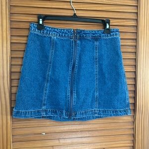 Forever 21 Zip Up Denim Skirt